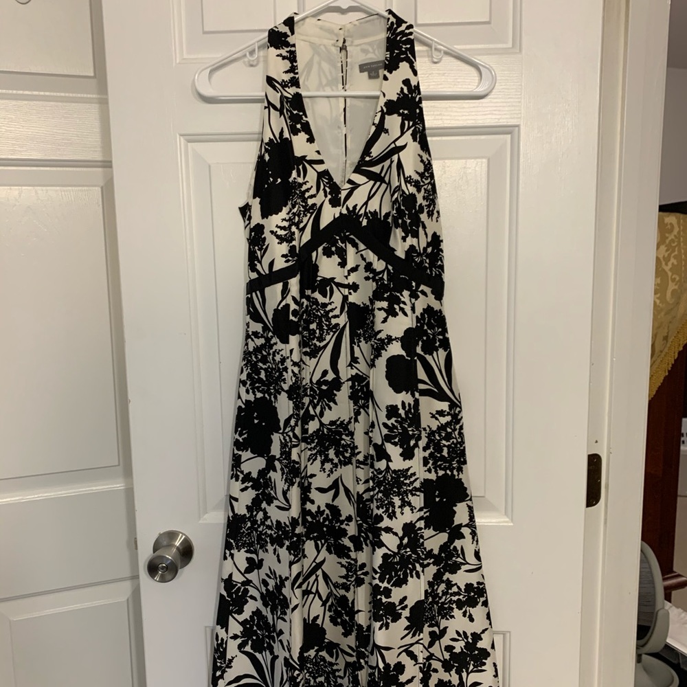 Black and White Floral Ann Taylor Dress